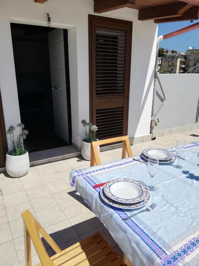 Tigellio Apartment-Central-Views-Terrace Cagliari Buitenkant foto